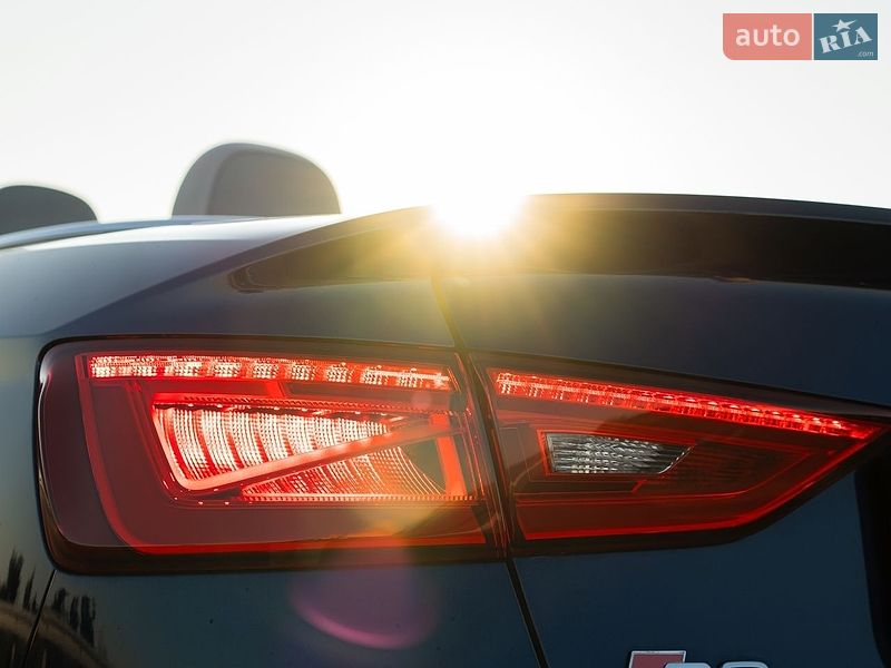 Кабріолет Audi A3 2016 в Дніпрі