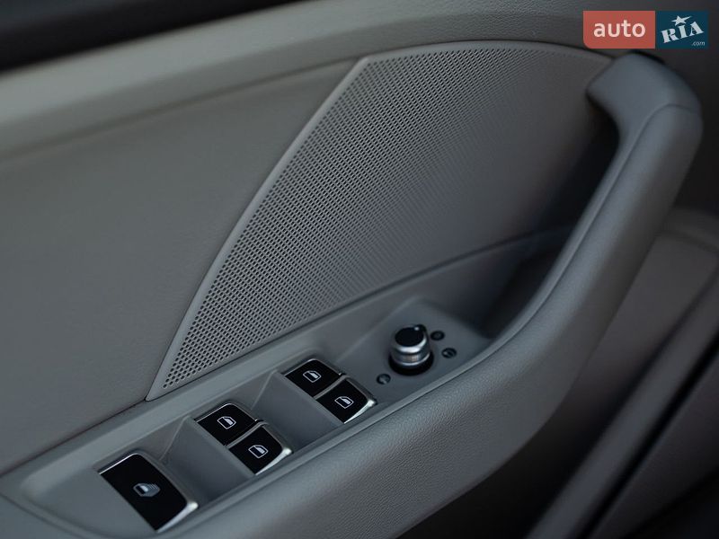 Кабріолет Audi A3 2016 в Дніпрі
