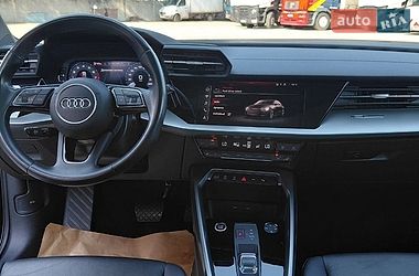 Седан Audi A3 2023 в Дніпрі