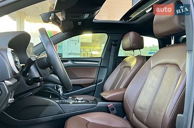 Седан Audi A3 2018 в Миколаєві