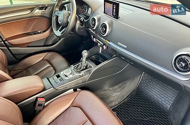 Седан Audi A3 2018 в Миколаєві
