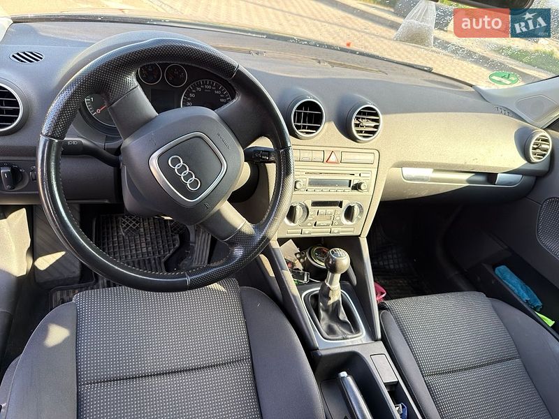 Хетчбек Audi A3 2006 в Снятині