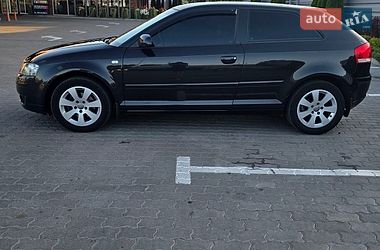 Хэтчбек Audi A3 2004 в Черкассах