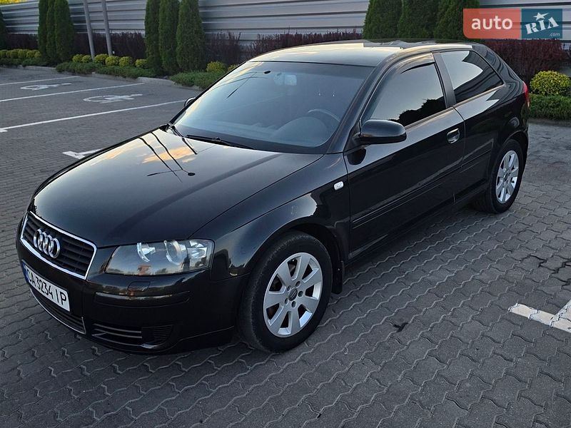 Хэтчбек Audi A3 2004 в Черкассах