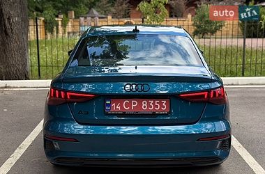 Седан Audi A3 2022 в Киеве