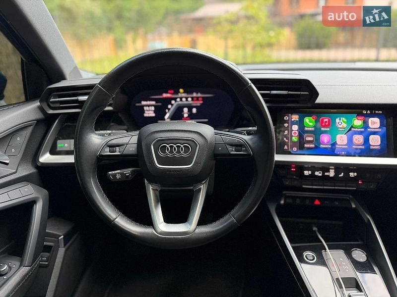 Седан Audi A3 2022 в Киеве