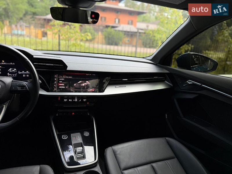 Седан Audi A3 2022 в Києві