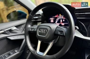 Седан Audi A3 2022 в Киеве