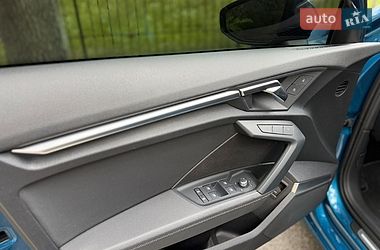 Седан Audi A3 2022 в Киеве