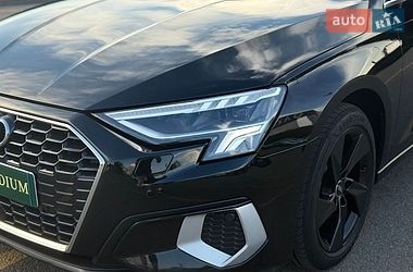 Седан Audi A3 2022 в Киеве