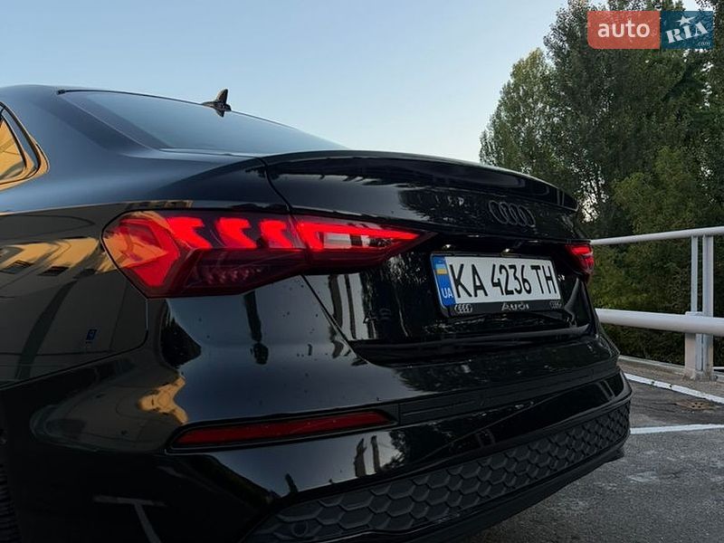 Седан Audi A3 2024 в Киеве
