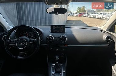 Седан Audi A3 2014 в Києві фото 13 Седан Audi A3 2014 в Києві