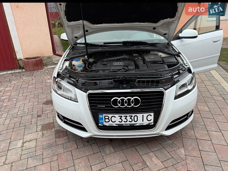 Хэтчбек Audi A3 2011 в Сколе