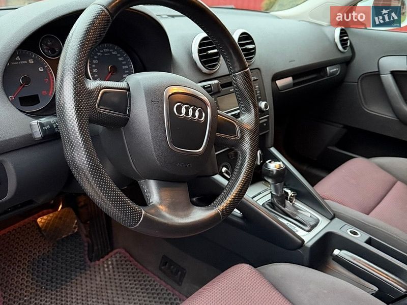 Хэтчбек Audi A3 2011 в Сколе