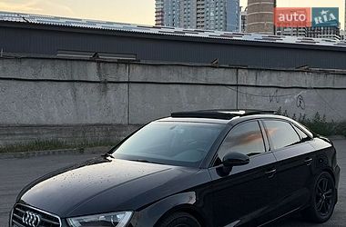 Седан Audi A3 2015 в Киеве