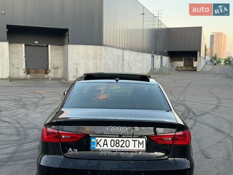 Седан Audi A3 2015 в Киеве