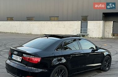 Седан Audi A3 2015 в Киеве