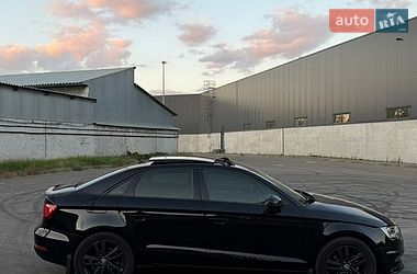 Седан Audi A3 2015 в Киеве