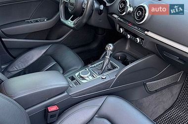 Седан Audi A3 2015 в Киеве