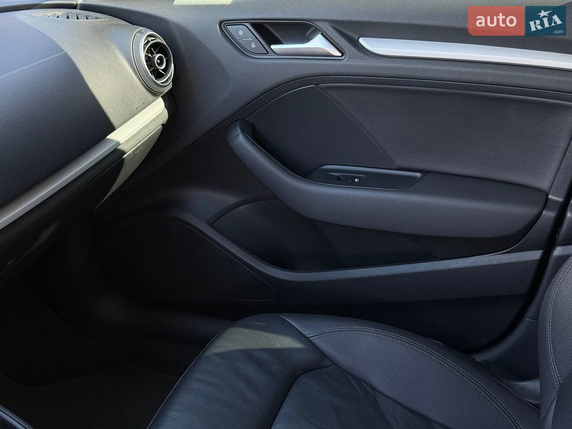 2015 Audi A3 - мініатюра 35
