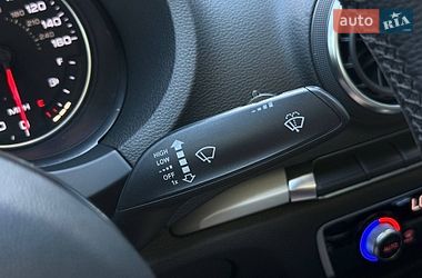 Седан Audi A3 2015 в Ровно