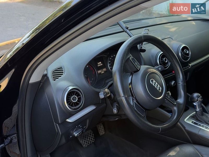 Седан Audi A3 2014 в Кодимі