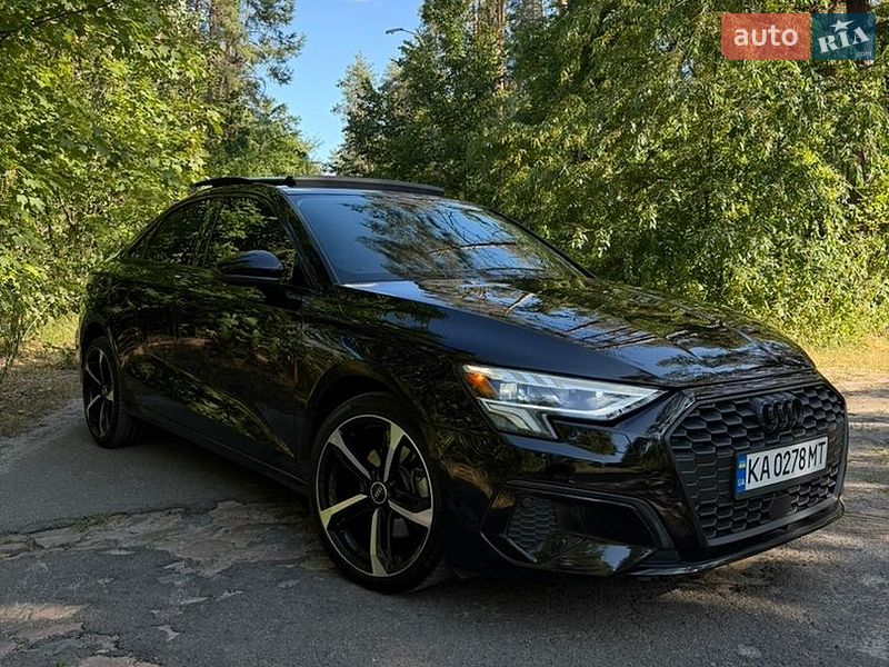 Седан Audi A3 2023 в Киеве