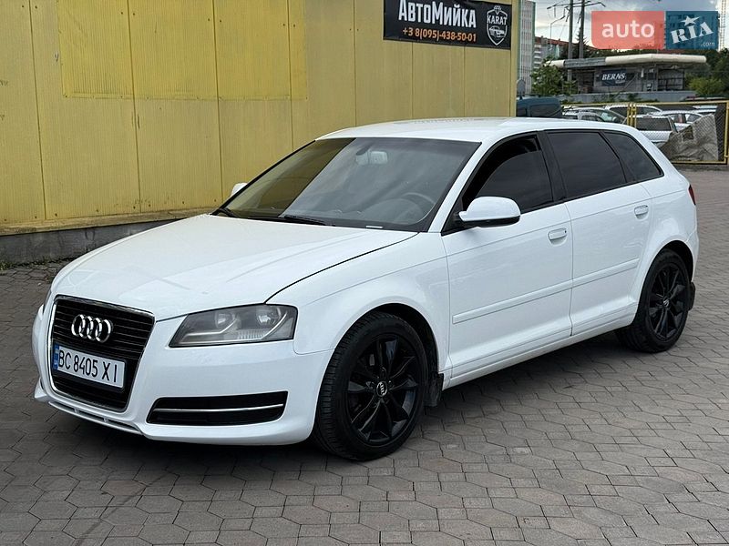 Хэтчбек Audi A3 2012 в Львове