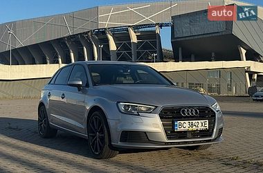 Хэтчбек Audi A3 2018 в Львове
