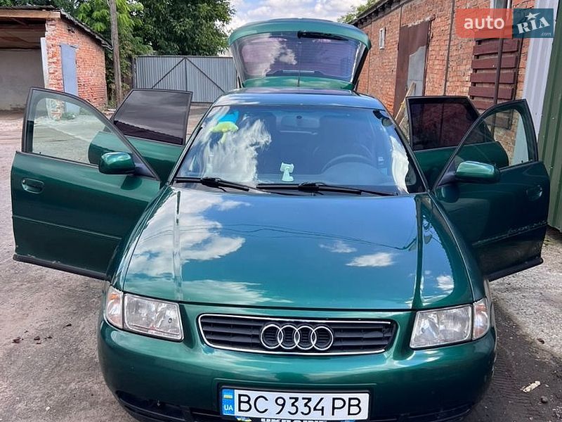 Хетчбек Audi A3 2000 в Львові