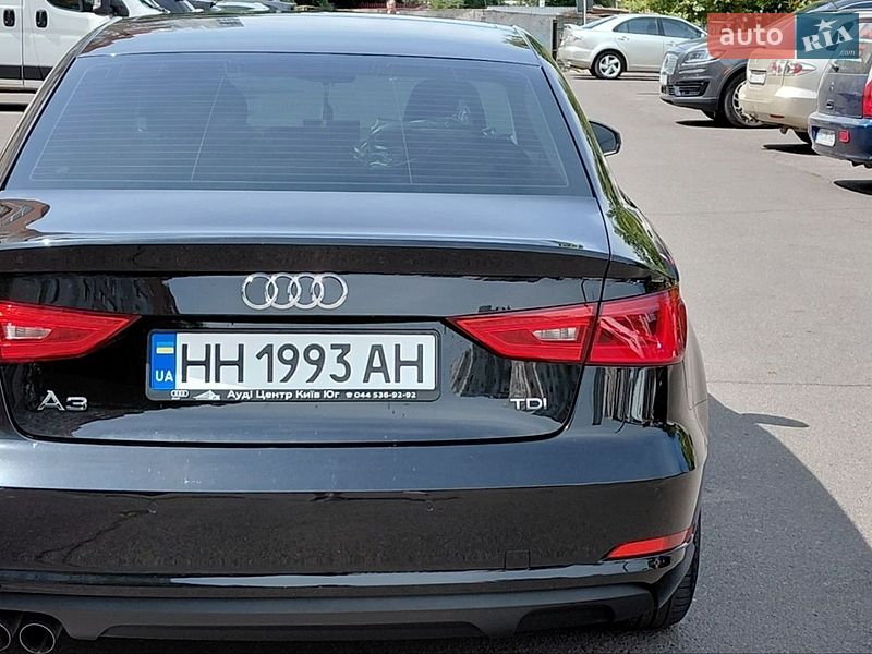 Седан Audi A3 2016 в Одессе