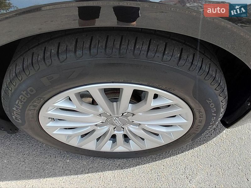 Седан Audi A3 2016 в Одессе