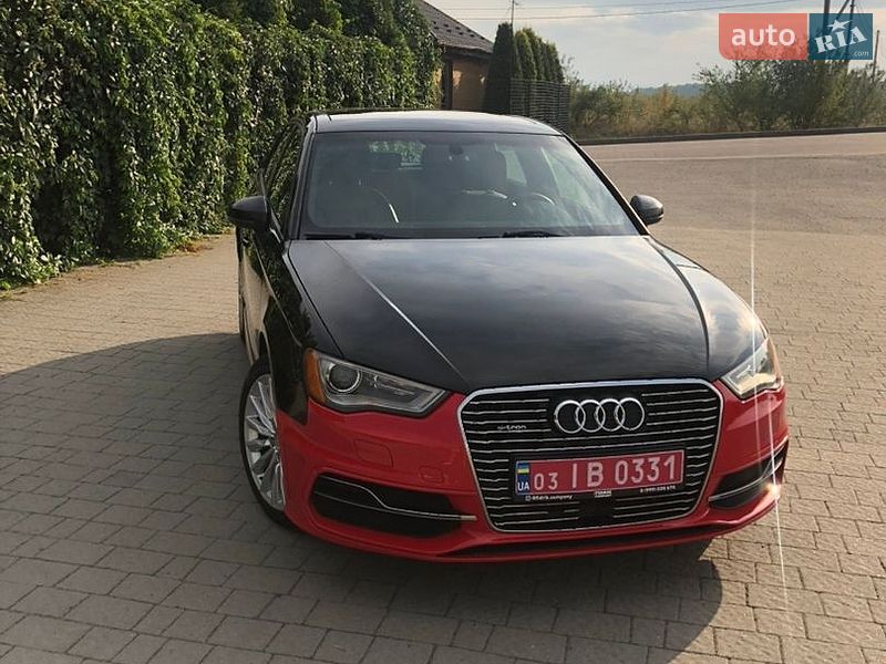 Хетчбек Audi A3 2016 в Львові