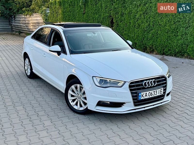 Седан Audi A3 2015 в Вінниці