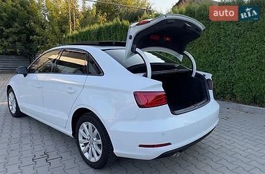 Седан Audi A3 2015 в Вінниці