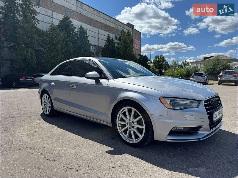 Седан Audi A3 2015 в Києві фото Седан Audi A3 2015 в Києві