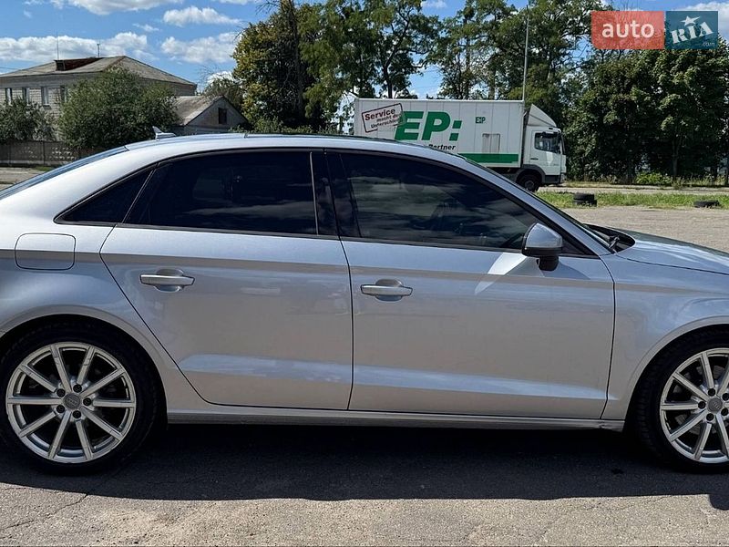 Седан Audi A3 2015 в Києві фото 4 Седан Audi A3 2015 в Києві