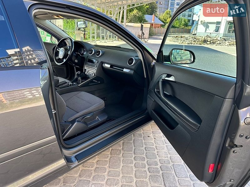 Хэтчбек Audi A3 2011 в Ивано-Франковске