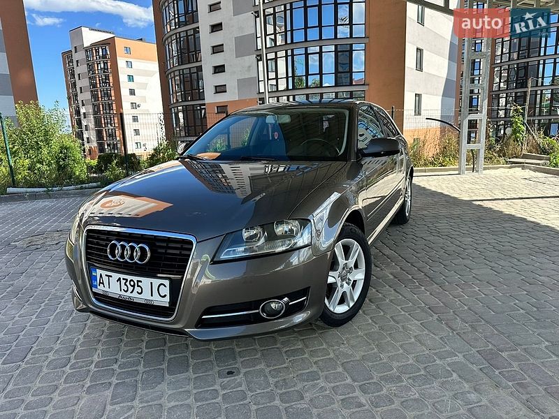 Хэтчбек Audi A3 2011 в Ивано-Франковске