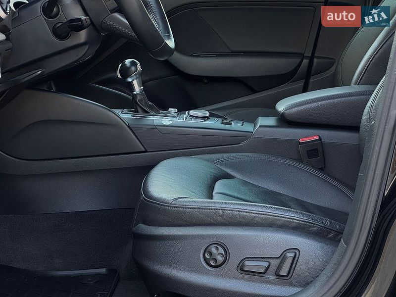 Седан Audi A3 2018 в Старокостянтинові