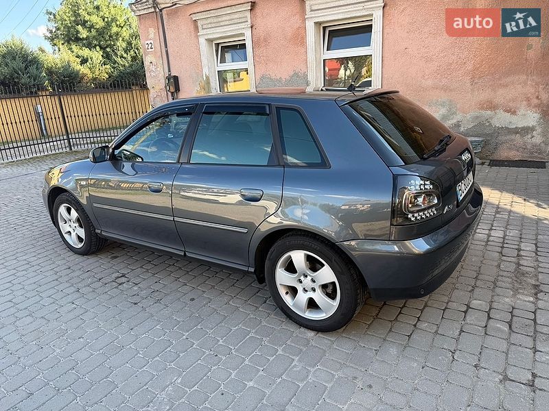 Хетчбек Audi A3 2002 в Рава-Руській