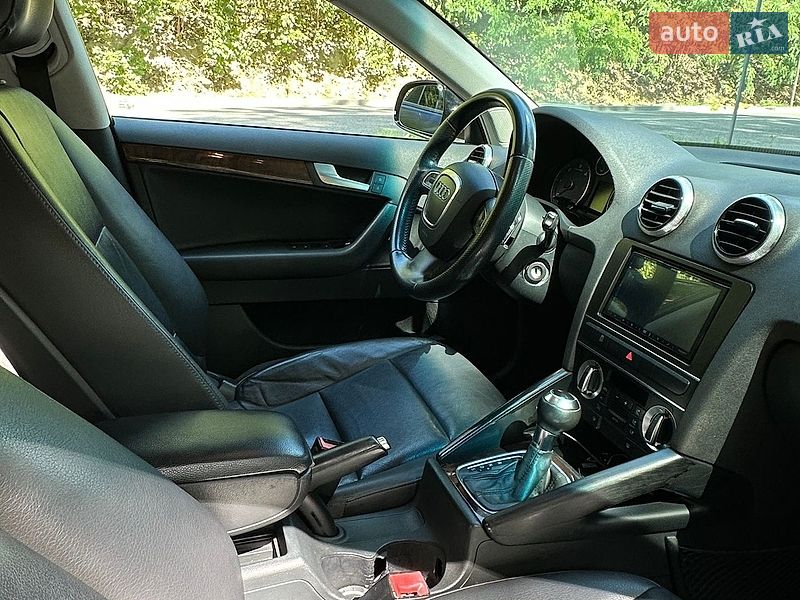 Хэтчбек Audi A3 2012 в Винниках