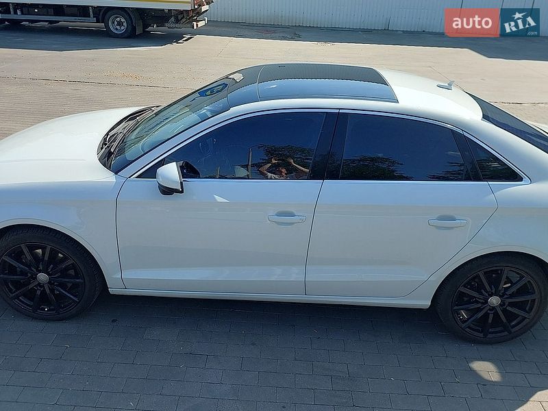 Седан Audi A3 2015 в Одесі