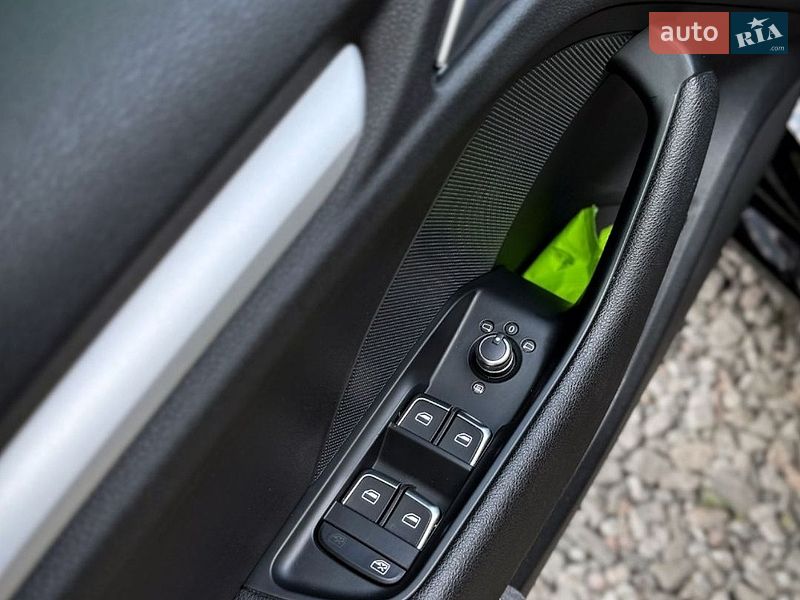 Седан Audi A3 2015 в Харькове