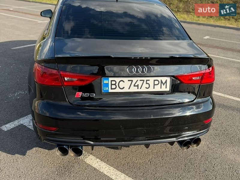 Седан Audi A3 2015 в Львове