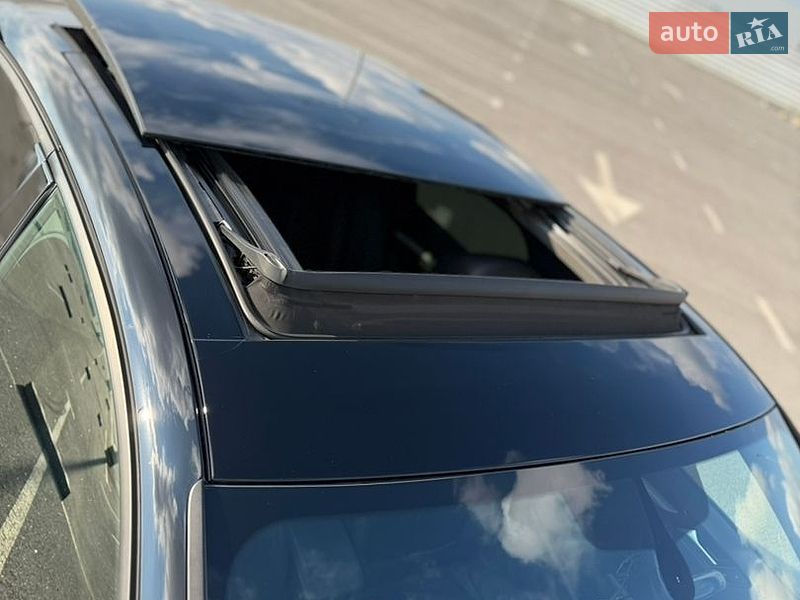 Седан Audi A3 2015 в Львове