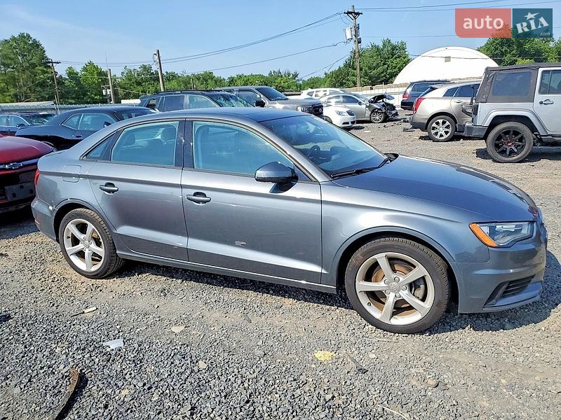 Седан Audi A3 2014 в Львове