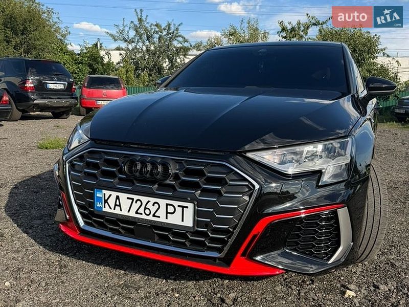 Седан Audi A3 2021 в Киеве