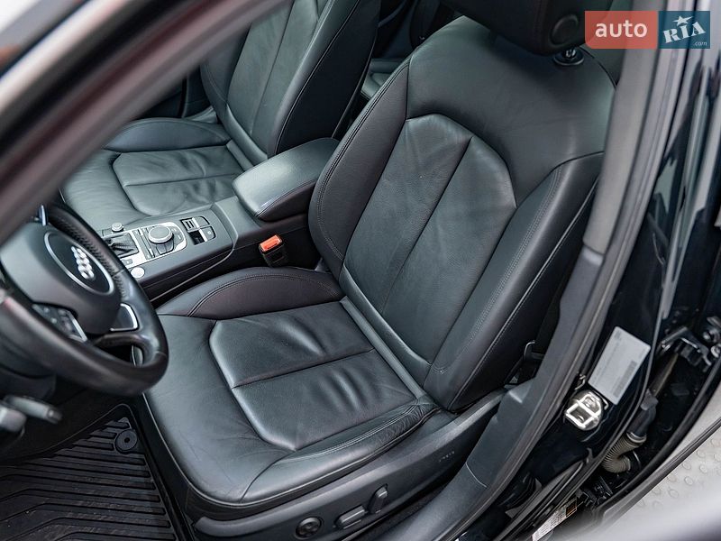 Хетчбек Audi A3 2016 в Києві