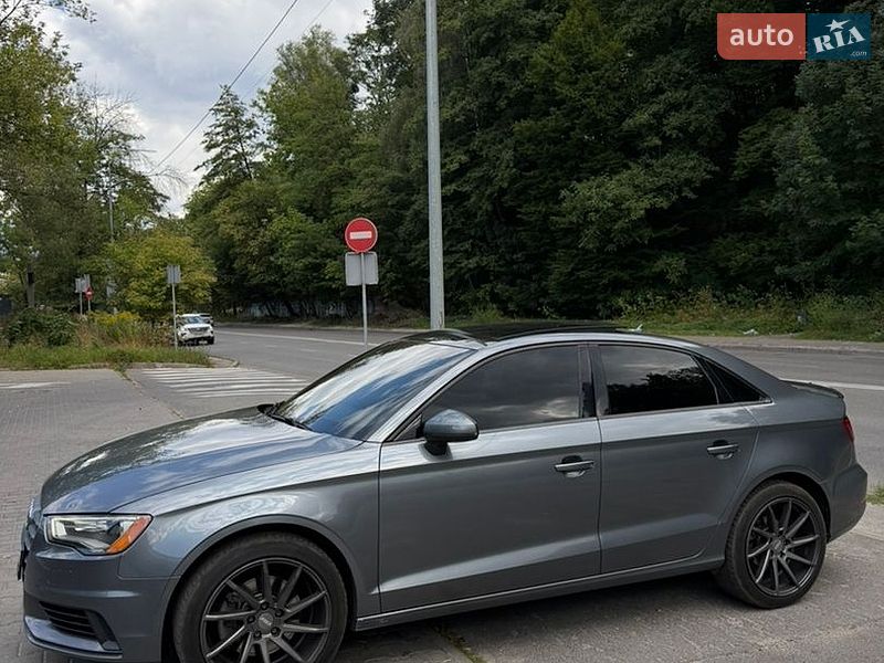 Седан Audi A3 2015 в Киеве